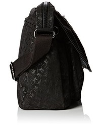 schwarze Taschen von Kipling