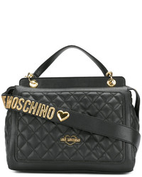 schwarze Taschen von Love Moschino