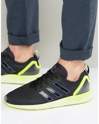 schwarze Turnschuhe von adidas