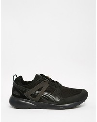 schwarze Turnschuhe von Puma