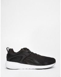 schwarze Turnschuhe von Puma