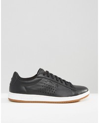 schwarze Turnschuhe von Le Coq Sportif