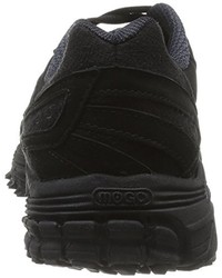 schwarze Turnschuhe von Brooks