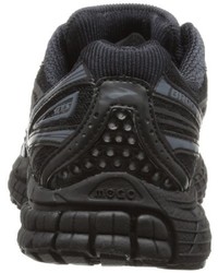 schwarze Turnschuhe von Brooks