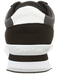 schwarze Turnschuhe von Calvin Klein