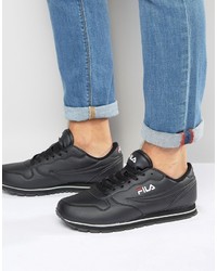 schwarze Turnschuhe von Fila