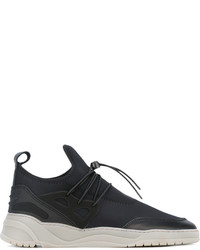 schwarze Turnschuhe von Filling Pieces