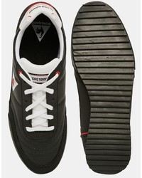 schwarze Turnschuhe von Le Coq Sportif