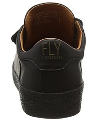schwarze Turnschuhe von Fly London