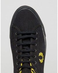 schwarze Turnschuhe von Fred Perry