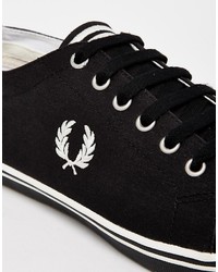 schwarze Turnschuhe von Fred Perry