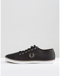 schwarze Turnschuhe von Fred Perry