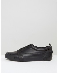 schwarze Turnschuhe von Asos