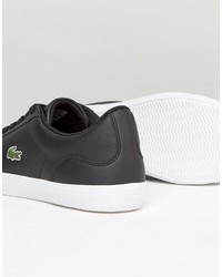 schwarze Turnschuhe von Lacoste