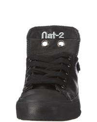 schwarze Turnschuhe von Nat-2