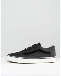 schwarze Turnschuhe von Vans