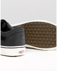 schwarze Turnschuhe von Vans