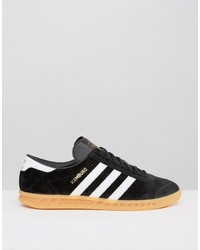 schwarze Turnschuhe von adidas