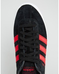 schwarze Turnschuhe von adidas