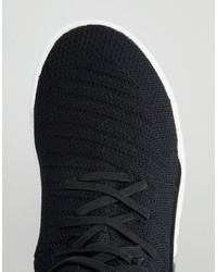 schwarze Turnschuhe von adidas