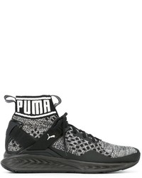 schwarze Turnschuhe von Puma