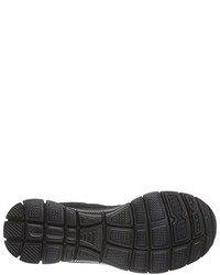 schwarze Turnschuhe von Skechers