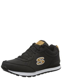 schwarze Turnschuhe von Skechers