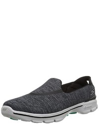 schwarze Turnschuhe von Skechers