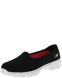 schwarze Turnschuhe von Skechers