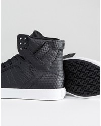 schwarze Turnschuhe von Supra