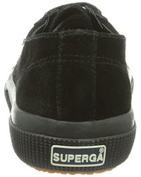 schwarze Turnschuhe von Superga