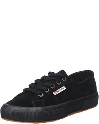 schwarze Turnschuhe von Superga