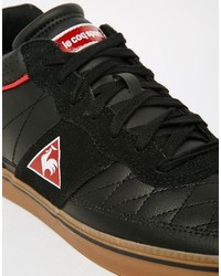 schwarze Turnschuhe von Le Coq Sportif