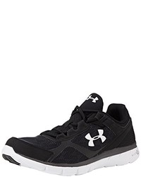 schwarze Turnschuhe von Under Armour