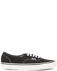 schwarze Turnschuhe von Vans