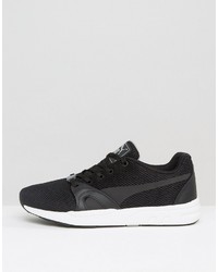 schwarze Turnschuhe von Puma