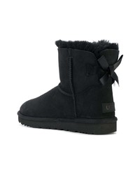 schwarze Ugg Stiefel von UGG Australia