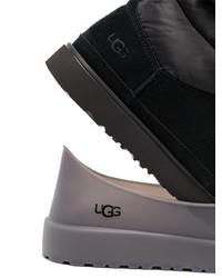 schwarze Ugg Stiefel von UGG
