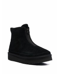 schwarze Ugg Stiefel von UGG