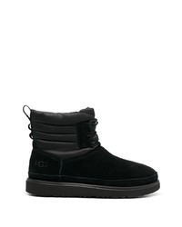 schwarze Ugg Stiefel von UGG