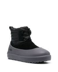 schwarze Ugg Stiefel von UGG