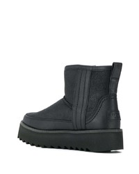 schwarze Ugg Stiefel von UGG Australia