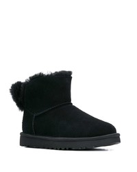 schwarze Ugg Stiefel von UGG Australia