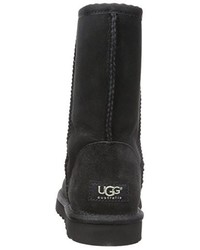 schwarze Ugg Stiefel von UGG