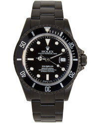 schwarze Uhr von Black Limited Edition
