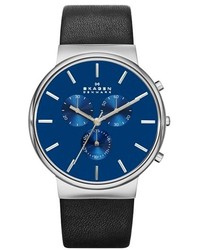 schwarze und blaue Leder Uhr