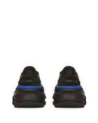 schwarze und blaue Sportschuhe von Balmain