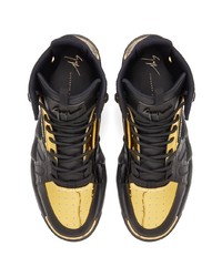 schwarze und goldene hohe Sneakers aus Leder von Giuseppe Zanotti