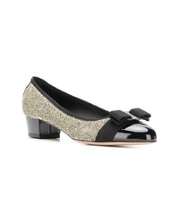 schwarze und goldene Leder Pumps von Salvatore Ferragamo