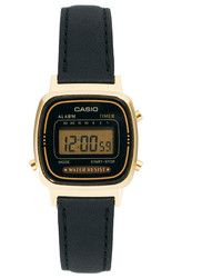 schwarze und goldene Leder Uhr von Casio